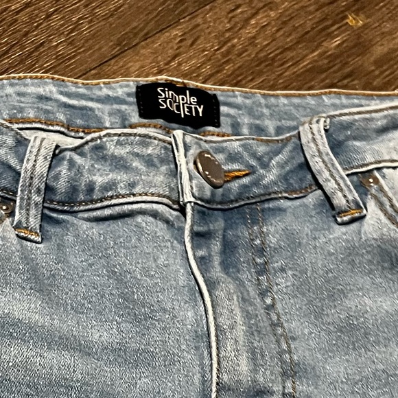 Light Blue Flare Jeans with Subtle Fading - Picture 2 of 5